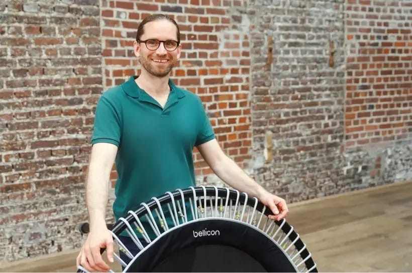 Portrait of Axel Heil with his bellicon rebounder.